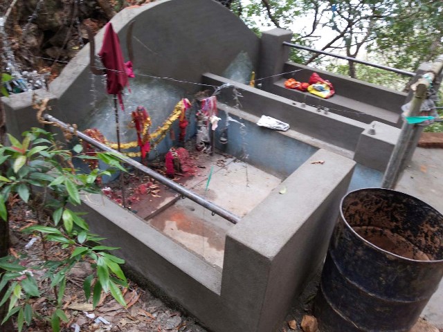 Sudhar hudai r isthapna mrti r puja gareko  (1)