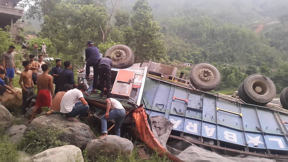Hugdi-khola-accident-2